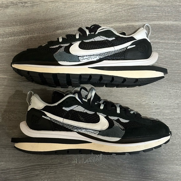 Nike Sacai Vapor Waffle Mens Size 11 CV1363-001 - Picture 4 of 5